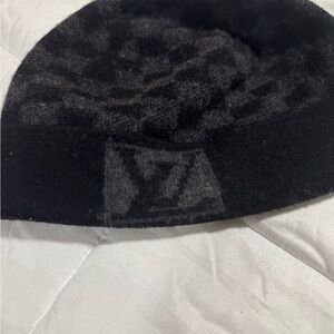 Louis Vuitton Black and Gray Checkered Hat